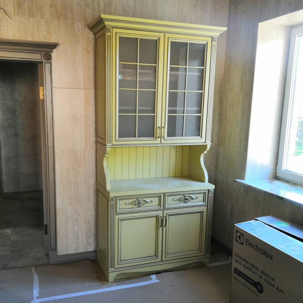 Изображение: Шкаф витрина для посуды 5