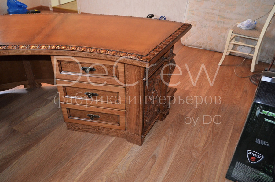 Изображение: Стол 003