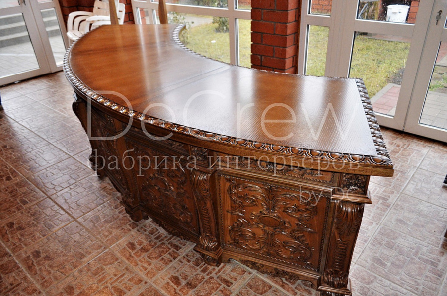 Изображение: Стол 003